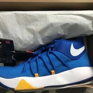 KD TREY BRAND NEW SHOES